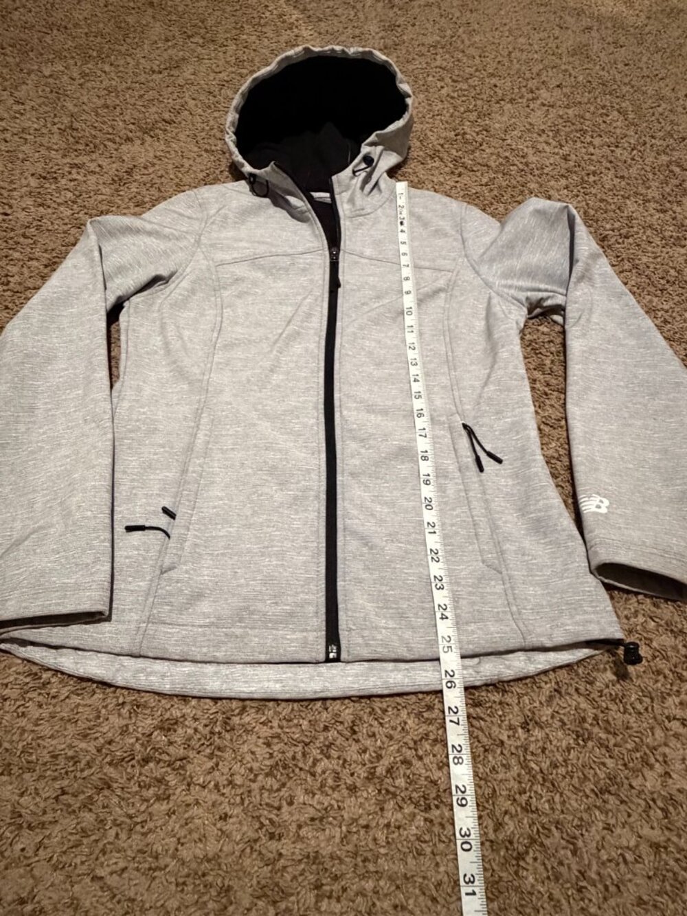 New Balance Gray Hooded Softshell Activewear Jacket - Small - Picture 9 of 9